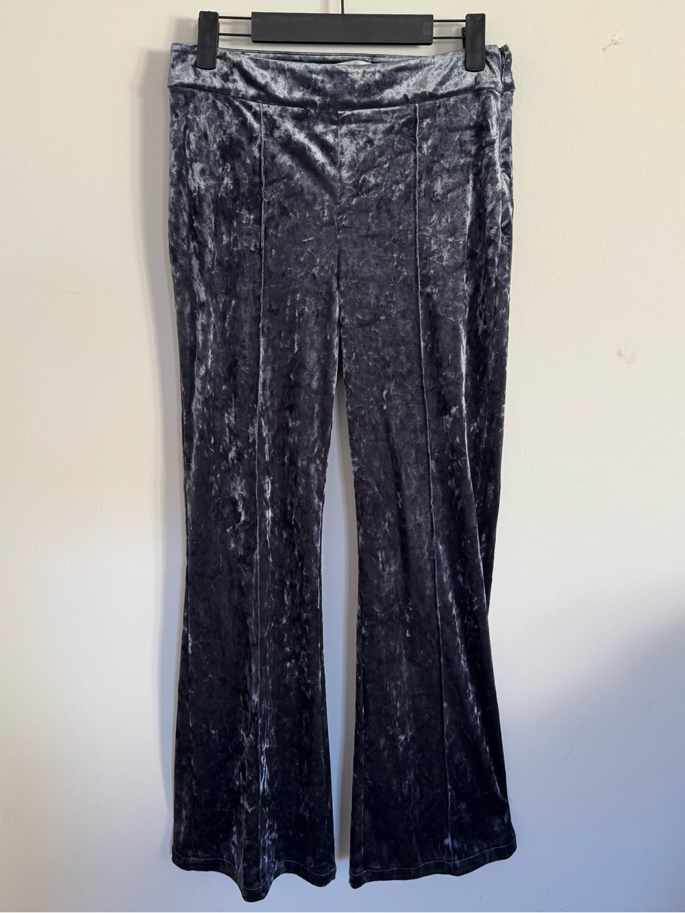 & Other Stories Velvet Flare Pants in Charcoal Gray size 6